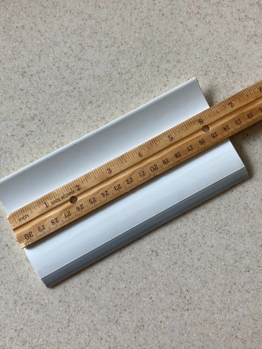NIP The Pampered Chef White and Silver Handy Scraper #1615